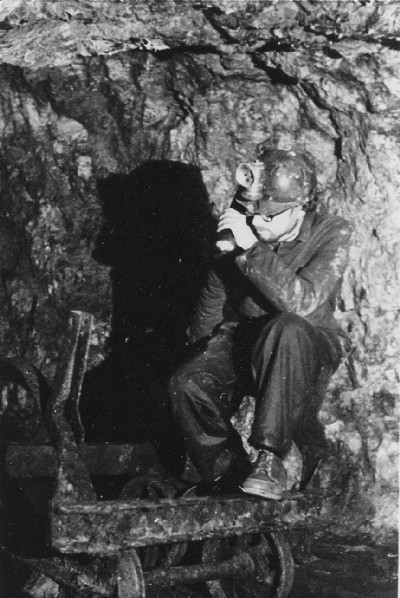 Bedd y Coedwr mine