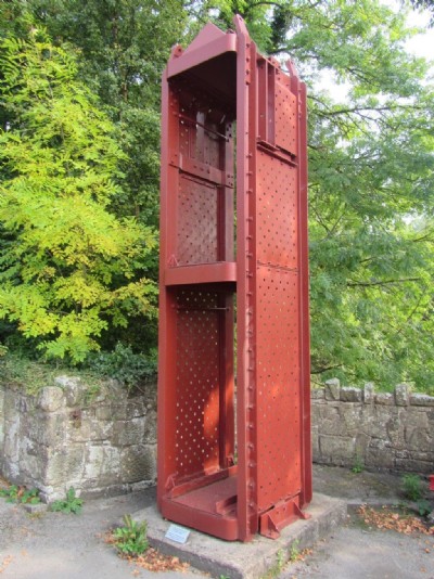 No.1 Shaft Cage - Repainted since 2009 photos.