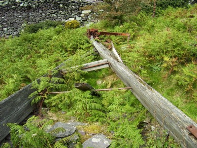 Remains of blondin tower Sep 2006