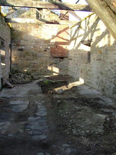 Engine Shed before restoration - interior 29.11.05
