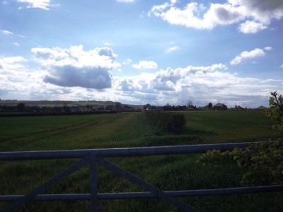 Line from Barrows Hill Lane