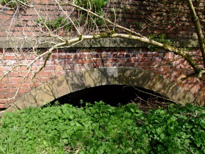 03.04.09 Butterley Co Rly- bridge under coach road.