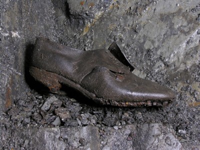 Hobnail shoe