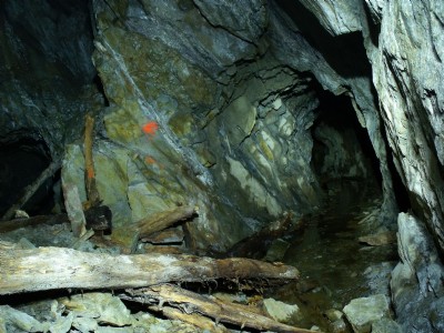 Falen timbers from a large stope