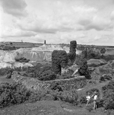 Sump Shaft with West Caradon and Cradock Moor on skyline 1977