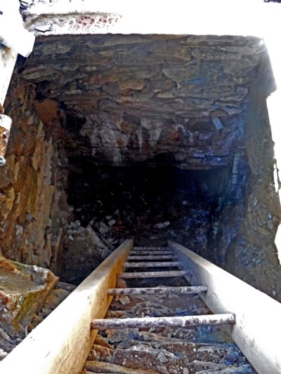 Freemans Adit entry shaft, view down through entry hatch.