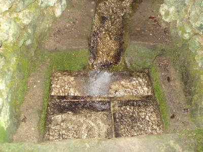 The water sinks at the entrance