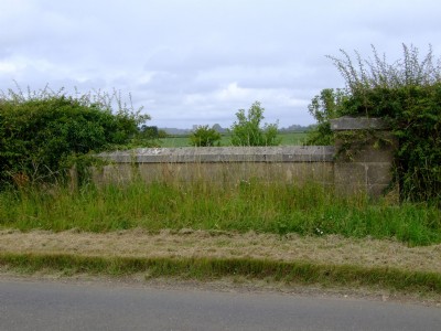 11.07.09 Bridge Parapet on Mkt Overton Road