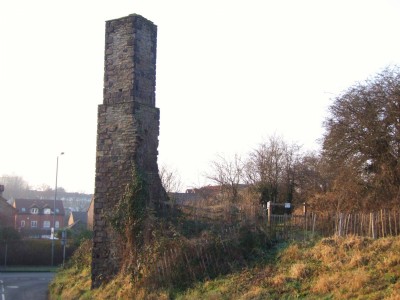 09.01.09 Crew's Hole Colliery Chimney
