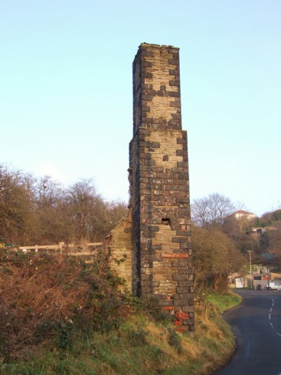 09.01.09 Crew's Hole Colliery Chimney