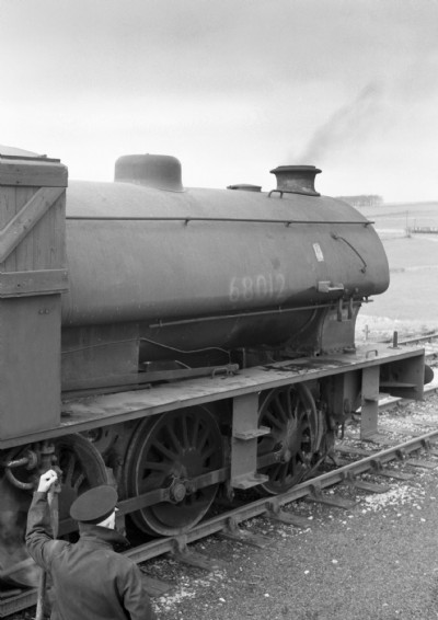 Awaiting the Special. Parsley Hay 1967