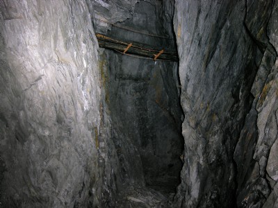 Chamber 7E back vein, floor C