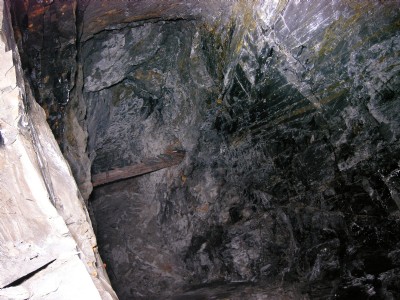 Looking down Chamber 10E to floor E