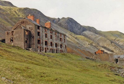 Old Place (Barracks) 1987