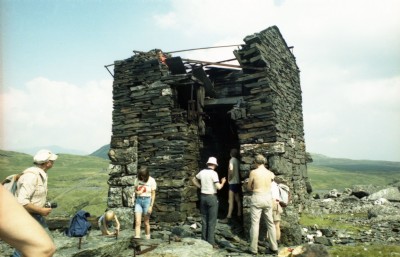 Floor 9-7 Incline drumhouse