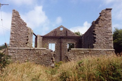 Dolcoath- Williams Shaft Eng House (trav eng) 30.7.98