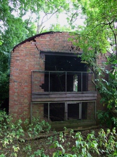 16.07.09 Easton On the Hill Quarry - Single road engine shed