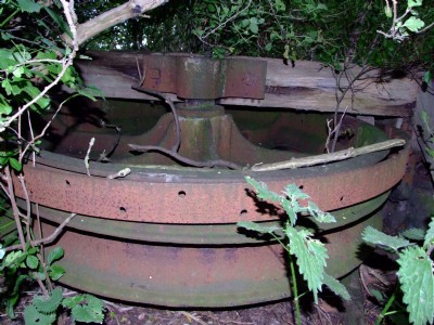 16.07.09 Easton On the Hill Quarry - horizontal winding drum- detail