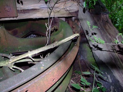 16.07.09 Easton On the Hill Quarry - horizontal winding drum- detail