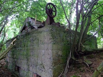 16.07.09 Easton On the Hill Quarry - horizontal winding drum- note control wheel