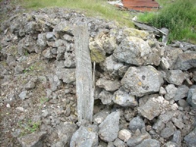 Clay Shaft - Wooden Post 2007