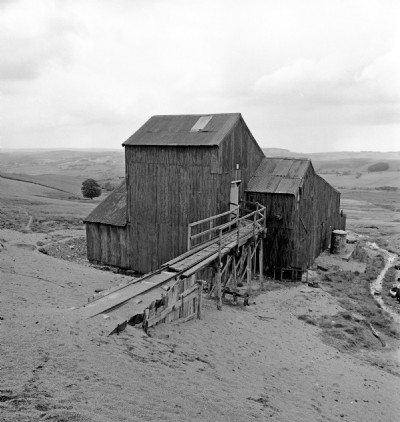Mill building in 1985