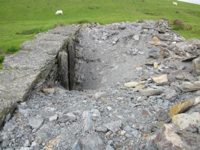 Ore bin