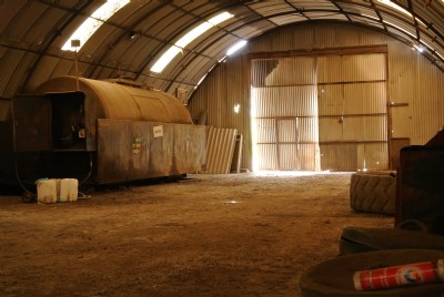 Large nissen hut
