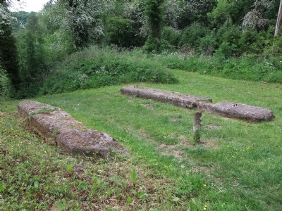 05.06.10 Froghall Wharf Top Level, rems of winding drum to Canal Level