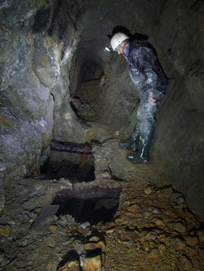 Understope, 14 fathom level