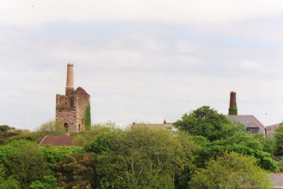 St Agnes to Newquay- Gooninnis Mine- 50in Engine House 25.5.99