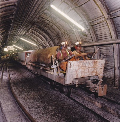 Stonedust Train