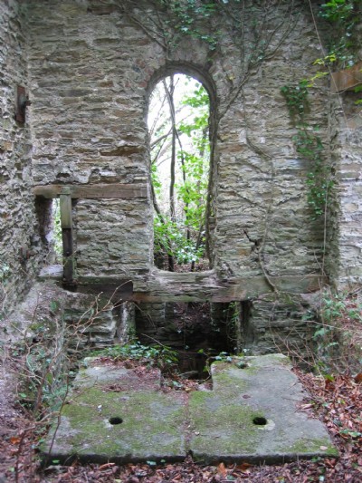 inside the 1895 top engine house