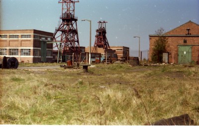 Granville Colliery, headgears & workshop