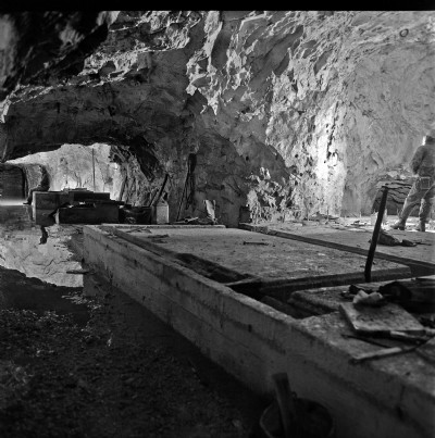 Compressor bed &c Lucy Tongue Level 15.4.1978