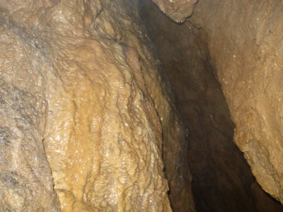 Flowstone pillar