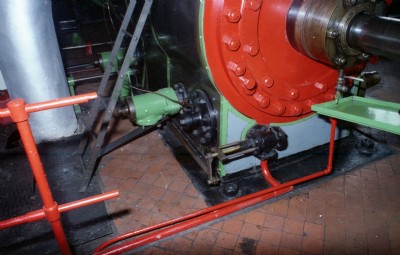 RHS Cylinder showing exhaust valves and jacket drain