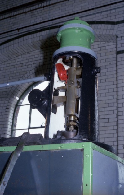 RHS Inlet valve - otherside view