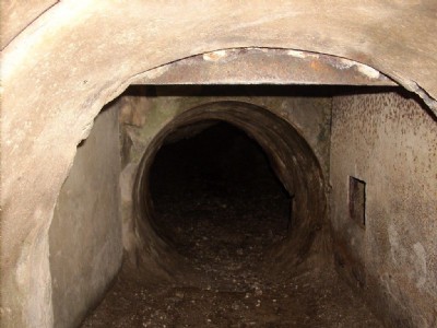Entry to Hillocks