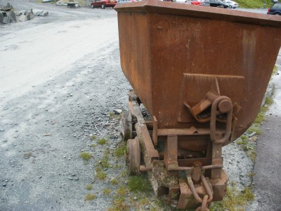 Side tipper