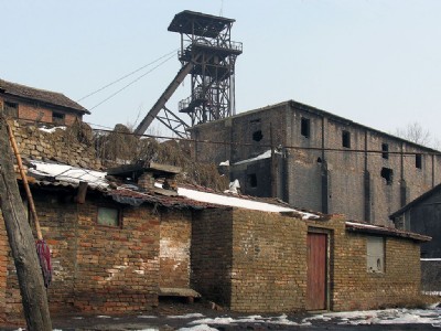 Huangmen Colliery at Yinghaomeikuang, Henan province.