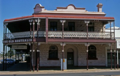 Old Australia Hotel 1995