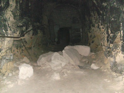 Tunnel.