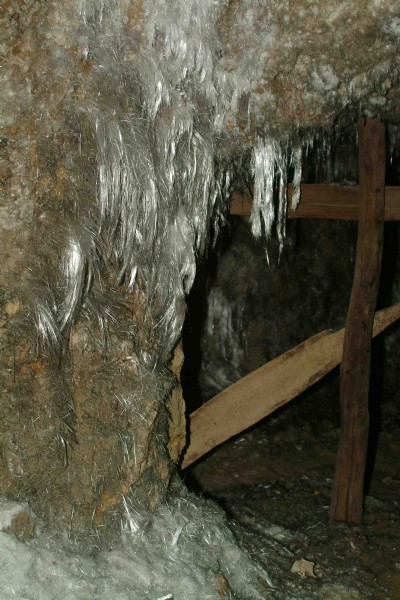 "Angel Hair" gypsum