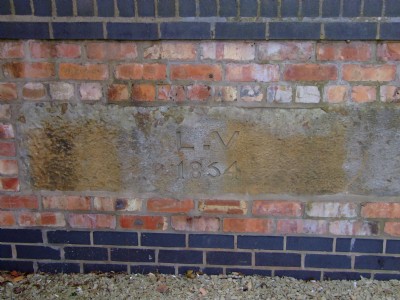 17.04.09 Lord & Lady Pit Datestone LV 'Lord Vernon' found on site & built into wall