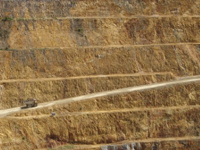Dumper truck