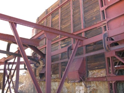 04 Loop Under Ore Hoppers