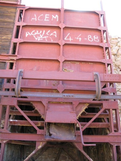 05 Ore Hopper