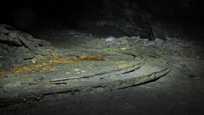 Rails into chamber