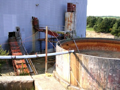 Conveyor to Mill and Settling Tank - May 2005